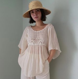 Gauzy cotton top